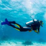 Un plongeur en Mer Rouge