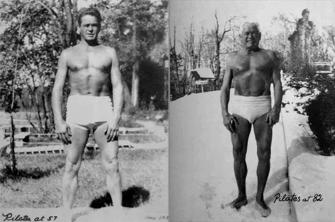 Deux photos de Pilates torse nu